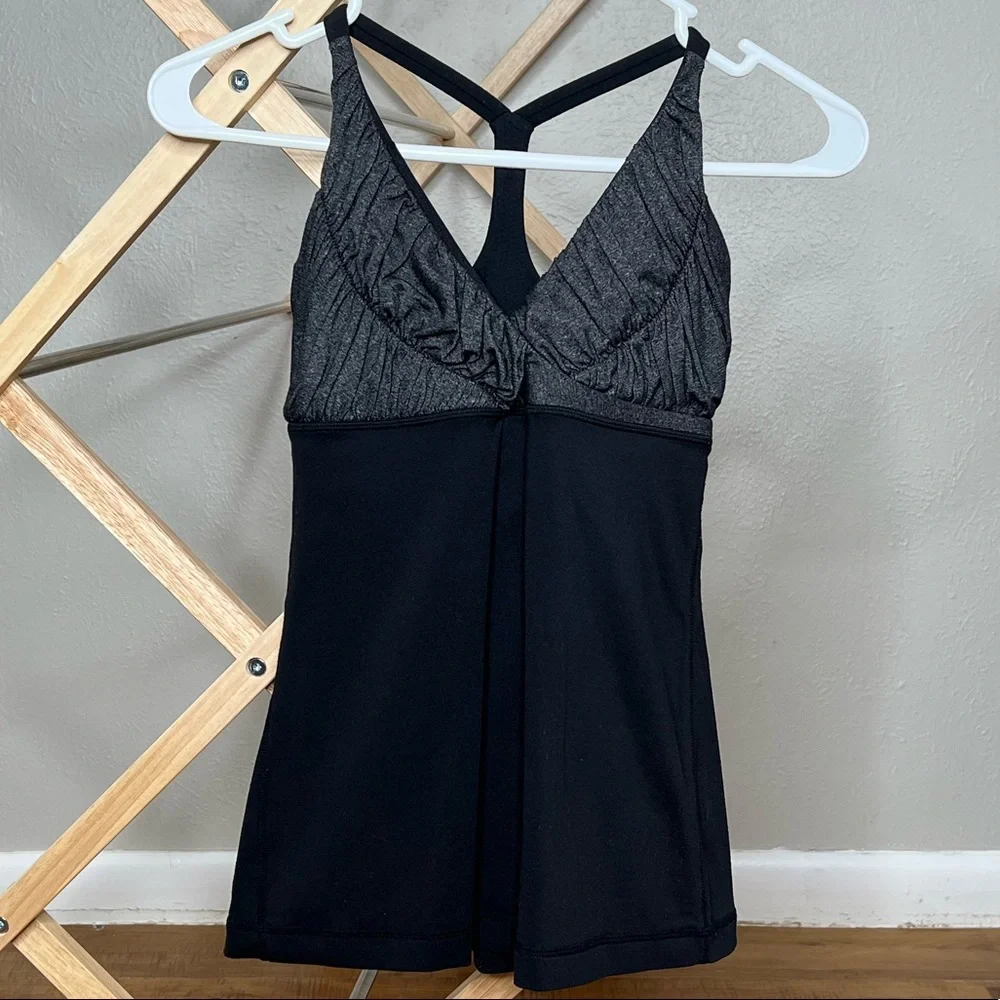 lululemon • black & grey pure balance tank top